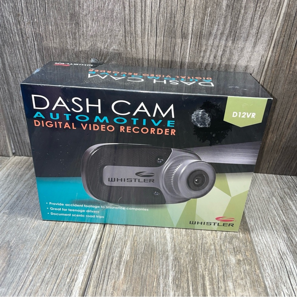 The Whistler Group Dash Cam D12VR, 1.5" LCD, 720p AR NEW